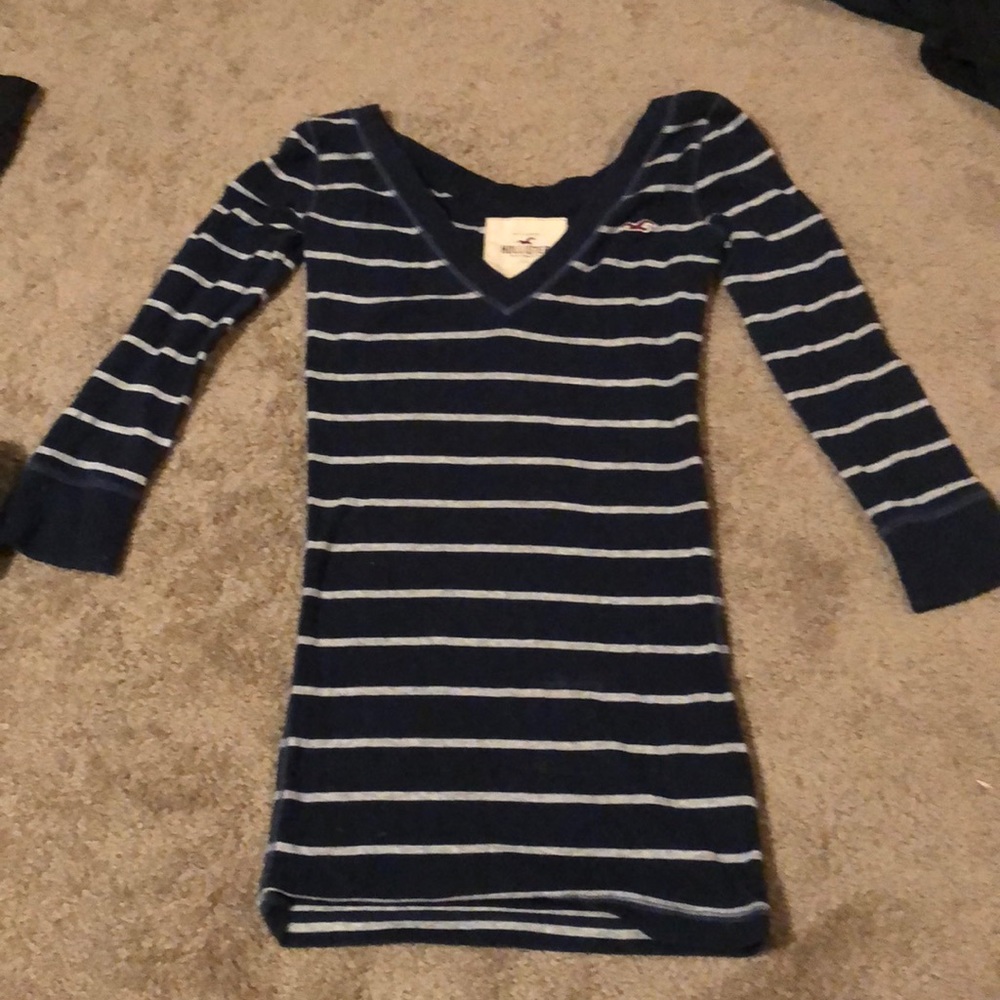 Quarter sleeve Striped V-neck